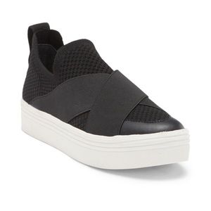 Dolce Vita Black Terri Slip-on Sneaker (Black & White)